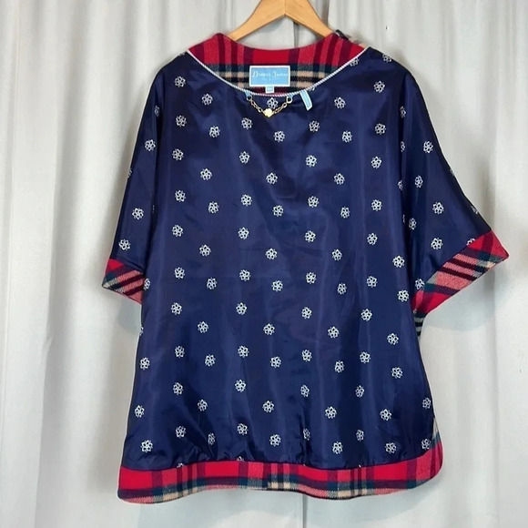 Draper James Plaid Wool Blend Cape Size M/L - Picture 10 of 10